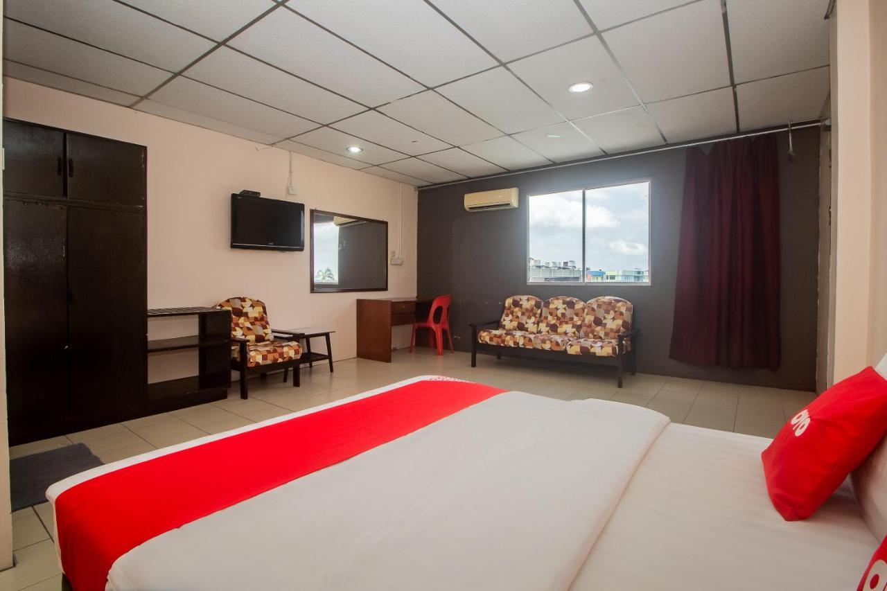 Oyo 90124 Payang Puri Baru Hotel Sarikei Eksteriør bilde