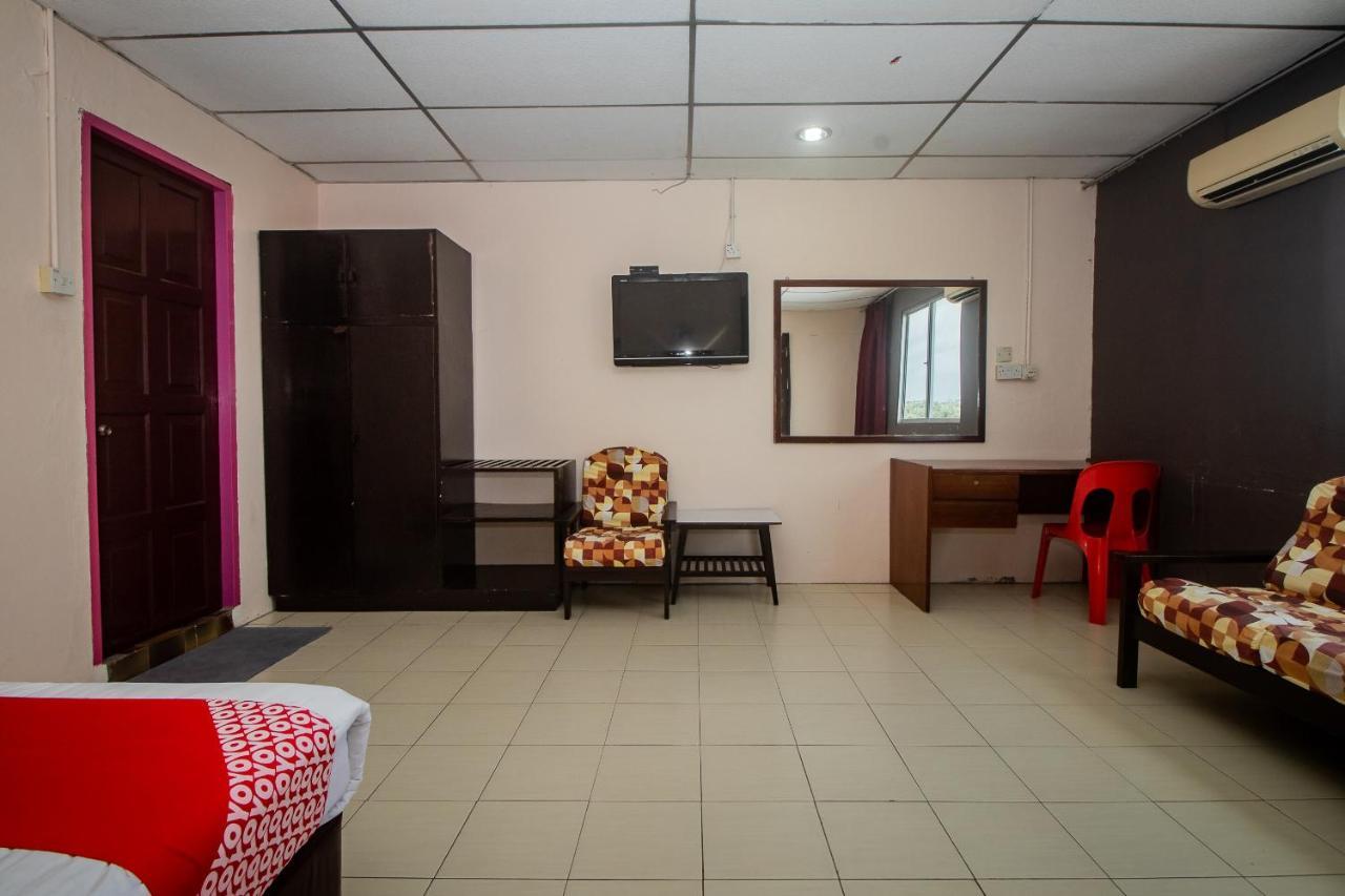 Oyo 90124 Payang Puri Baru Hotel Sarikei Eksteriør bilde